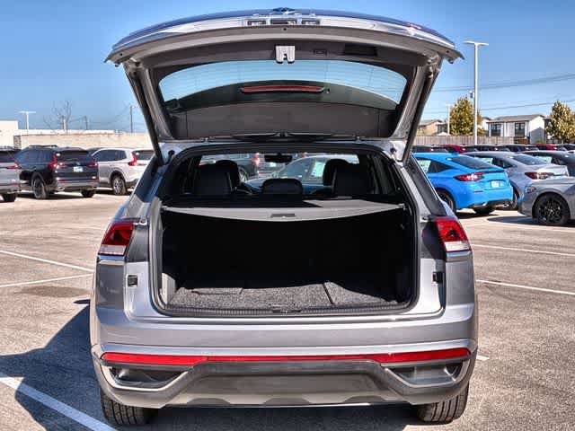 Used 2021 Volkswagen Atlas Cross Sport SE FWD image 35