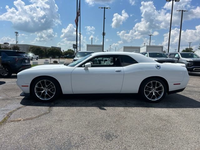 Used 2022 Dodge Challenger GT RWD image 6