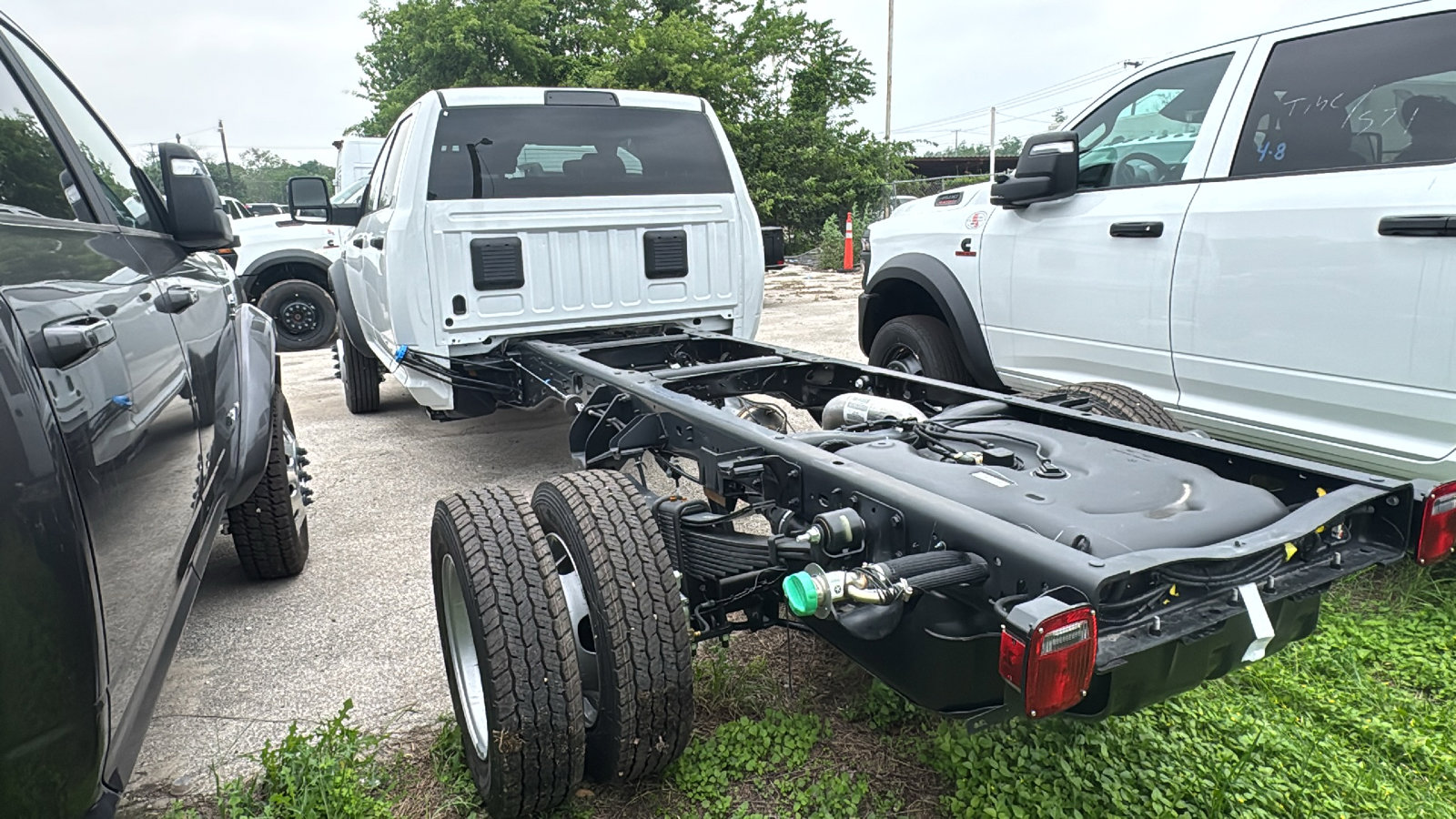 New 2026 RAM 5500 Tradesman w/ Chrome Appearance Group AWD/4WD image 6