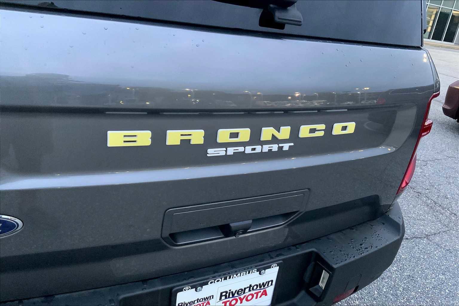 Used 2022 Ford Bronco Sport Outer Banks w/ Tech Package image 17