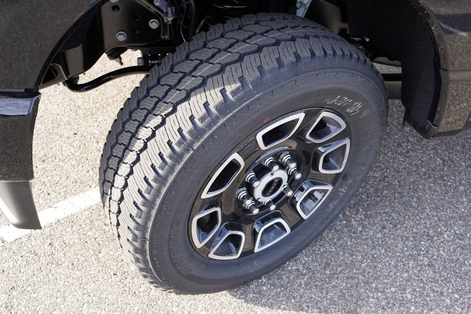 New 2026 Ford F250 Platinum image 8