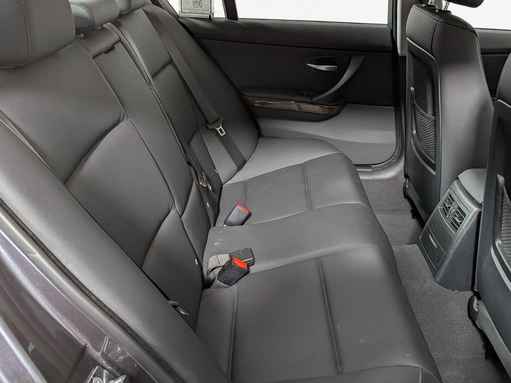 Used 2006 BMW 325i Sedan image 34
