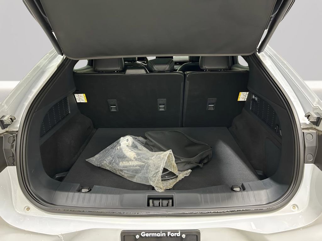 Used 2022 Ford Mustang Mach-E Premium image 28