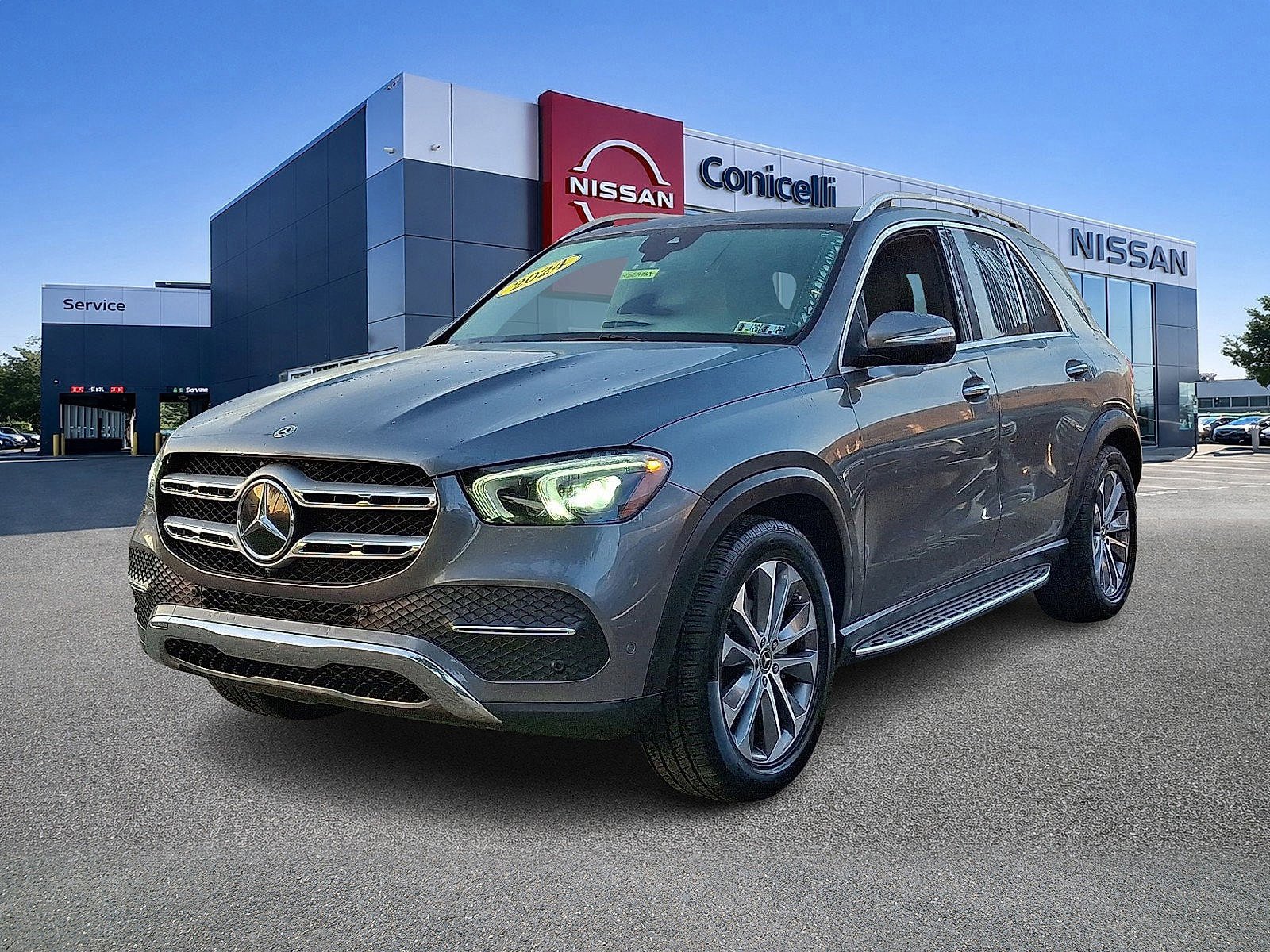 Used 2022 Mercedes-Benz GLE 350 4MATIC image 3