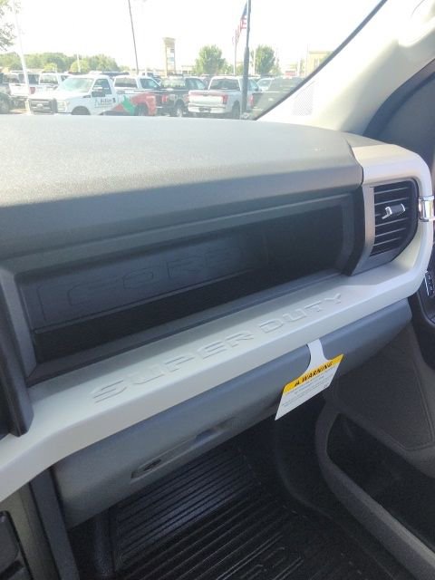 New 2026 Ford F250 XL w/ XL Chrome Package image 46