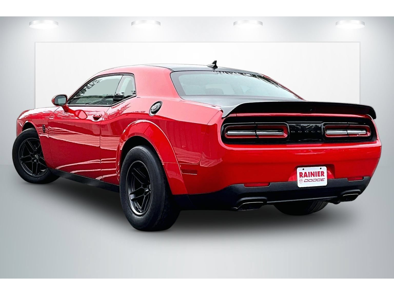 Used 2023 Dodge Challenger SRT Hellcat Redeye RWD image 12