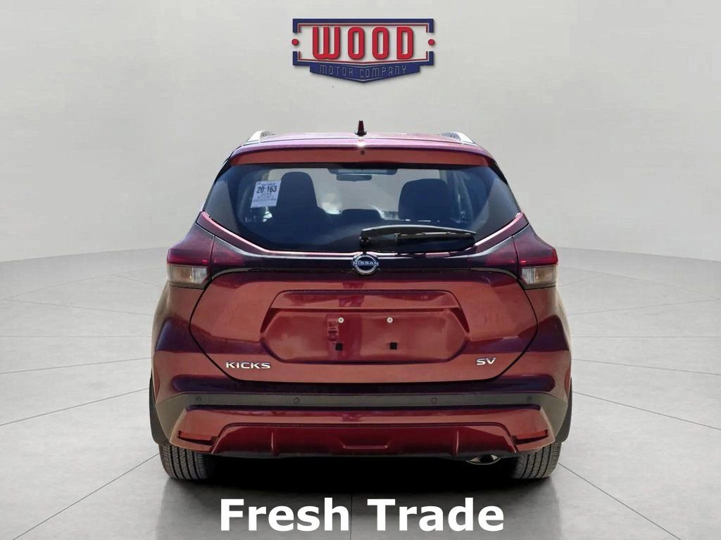 Used 2024 Nissan Kicks SV image 5