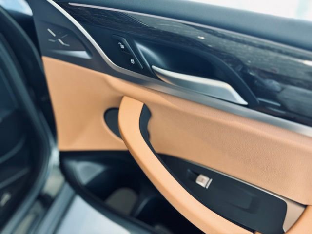 New 2025 BMW X4 xDrive30i w/ Premium Package image 16