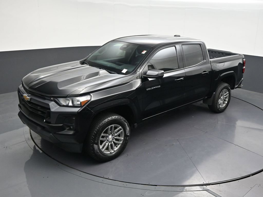 Used 2023 Chevrolet Colorado LT w/ LT Convenience Package RWD image 15