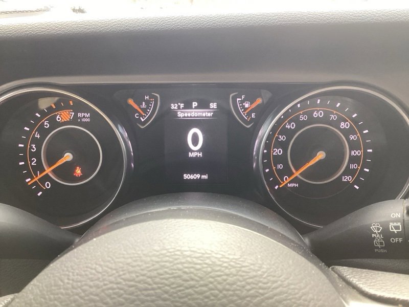 Used 2018 Jeep Wrangler Unlimited Sport image 29