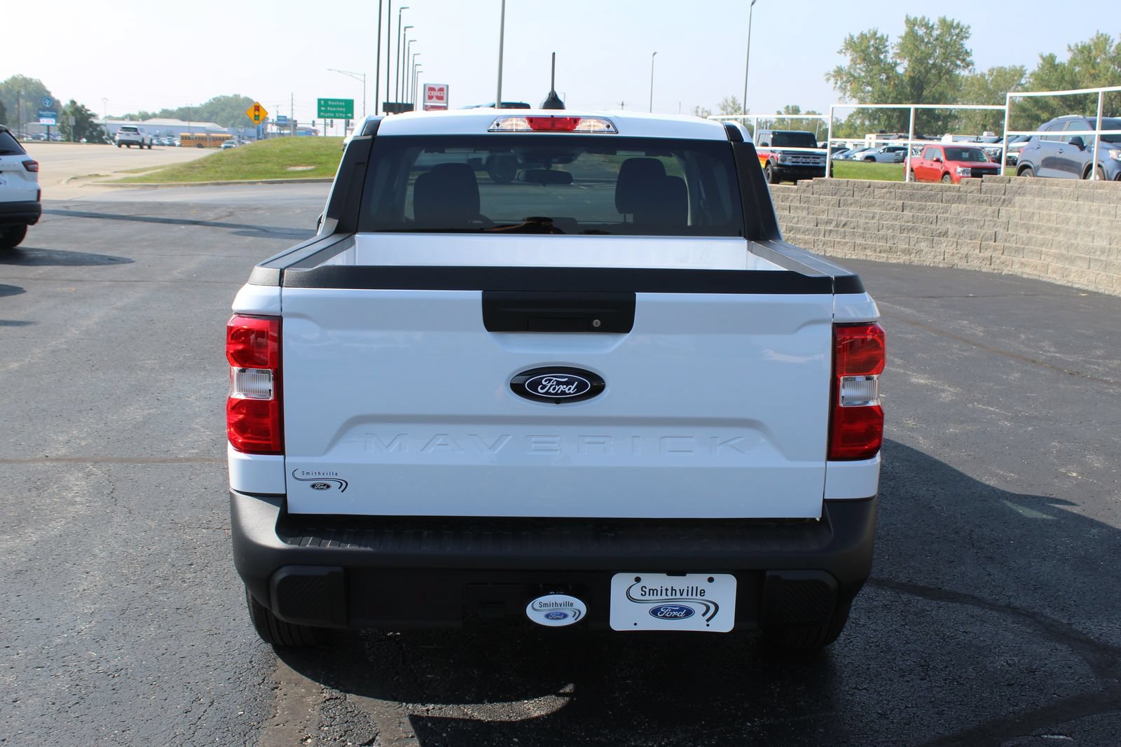 New 2025 Ford Maverick XL FWD image 4
