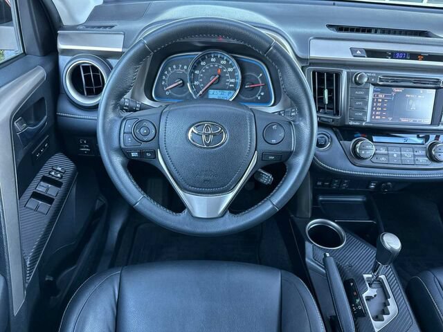 Used 2015 Toyota RAV4 Limited w/ Technology Package AWD/4WD image 15