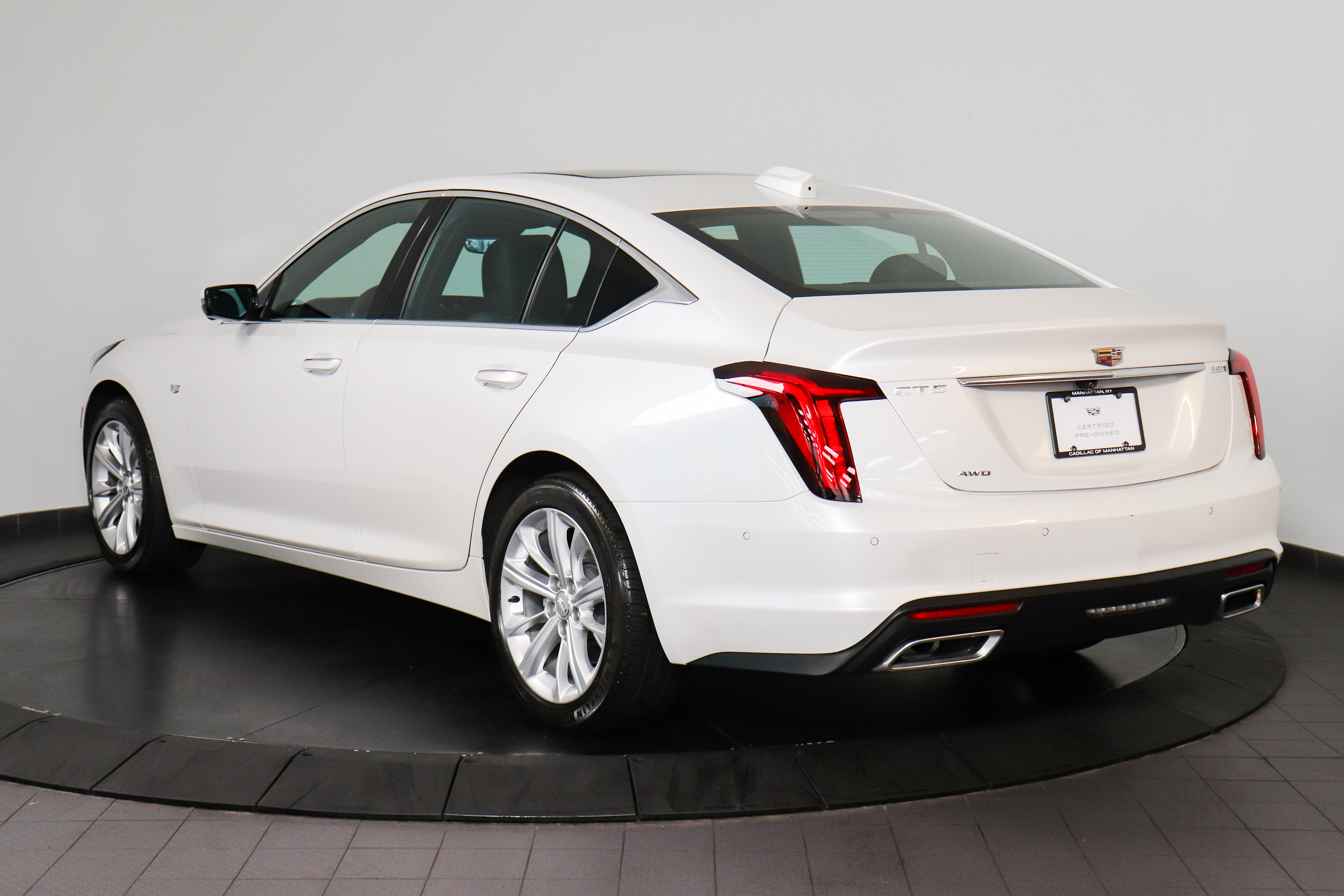 Used 2025 Cadillac CT5 Premium Luxury w/ Technology Package AWD/4WD image 4
