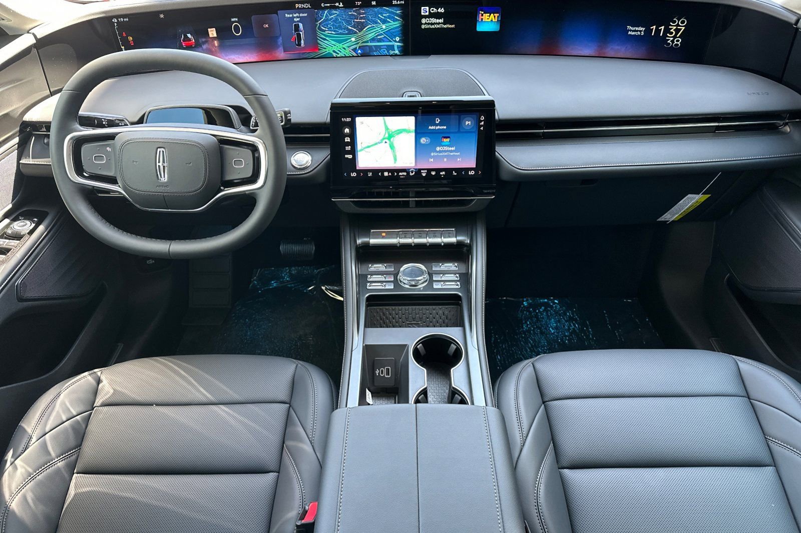 New 2026 Lincoln Nautilus Premier w/ Jet Appearance Package AWD/4WD image 12