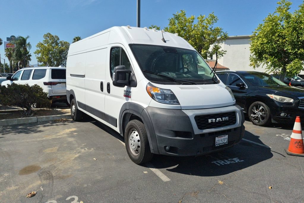 Used 2022 RAM ProMaster 2500 w/ Convenience Group FWD image 3