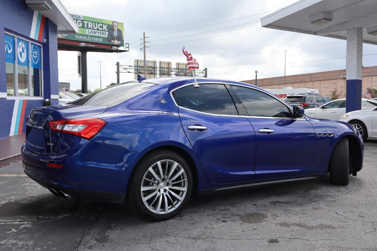 Used 2016 Maserati Ghibli RWD image 3