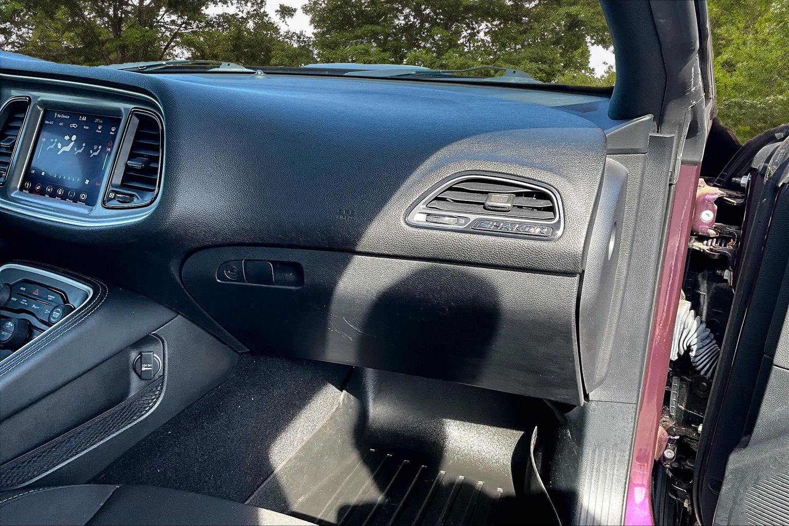 Used 2022 Dodge Challenger R/T w/ Shaker Package image 27