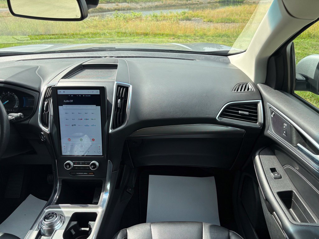 Used 2022 Ford Edge Titanium AWD/4WD image 35