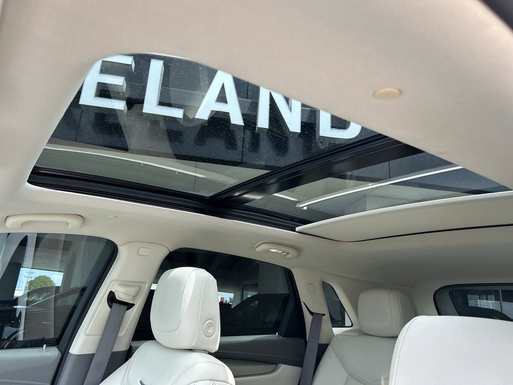 Used 2022 Cadillac XT5 Premium Luxury w/ Technology Package image 21