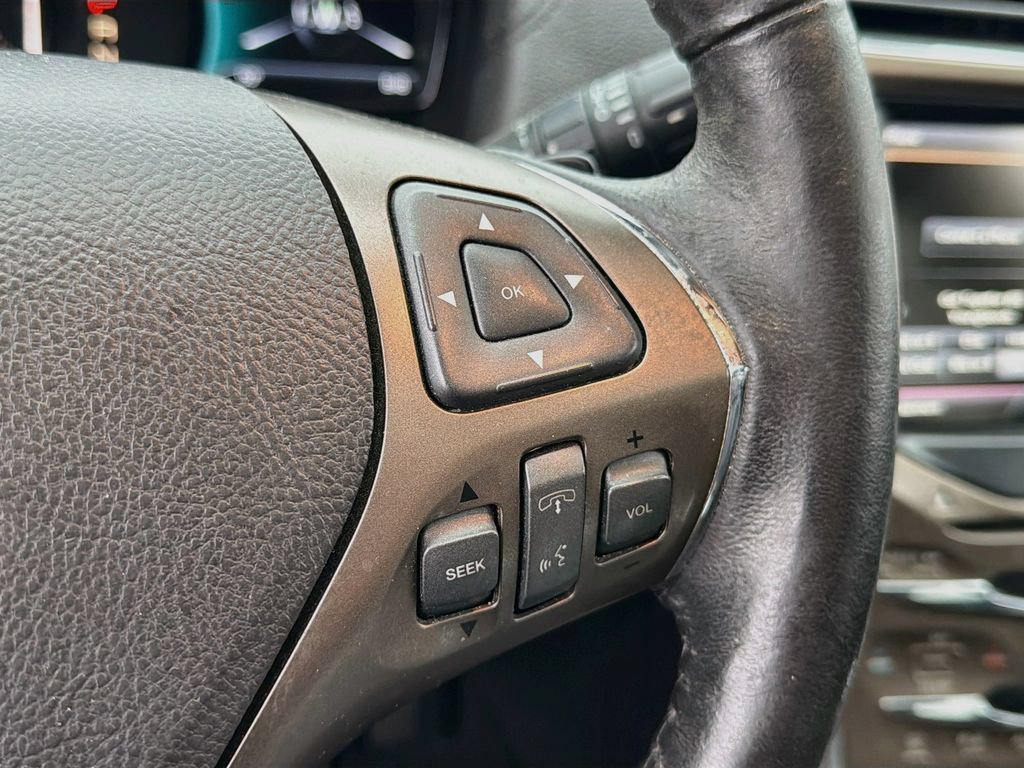 Used 2015 Lincoln MKX AWD w/ Equipment Group 102A image 13