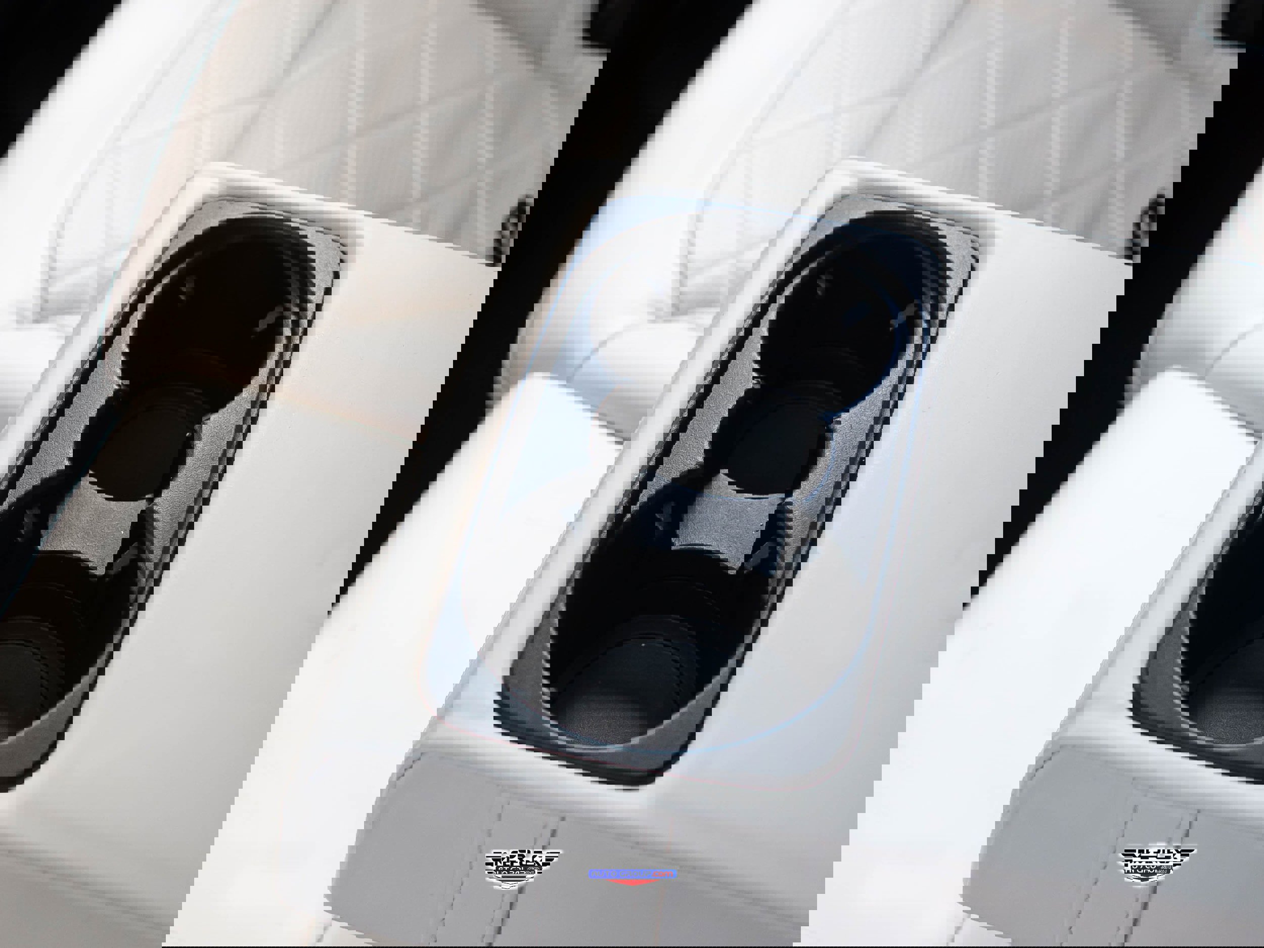 Used 2017 Mercedes-Benz GLS 550 4MATIC image 24