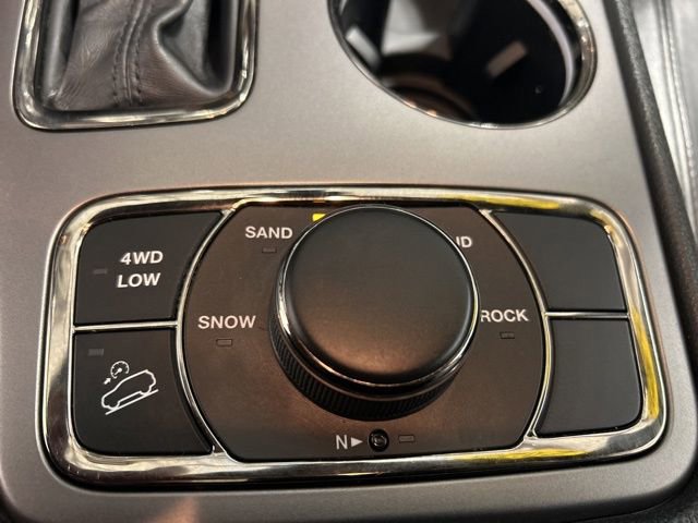 Used 2020 Jeep Grand Cherokee Limited X image 20