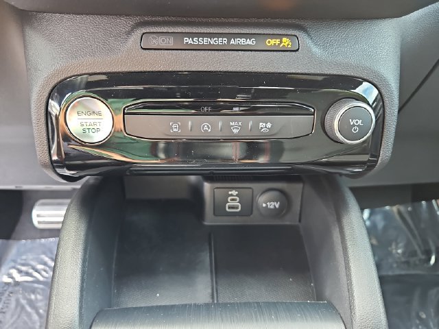 Certified 2024 Ford Escape ST-Line w/ Tech Pack #1 FWD image 29