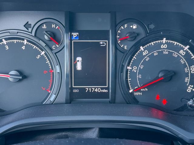Used 2022 Toyota 4Runner SR5 Premium AWD/4WD image 19