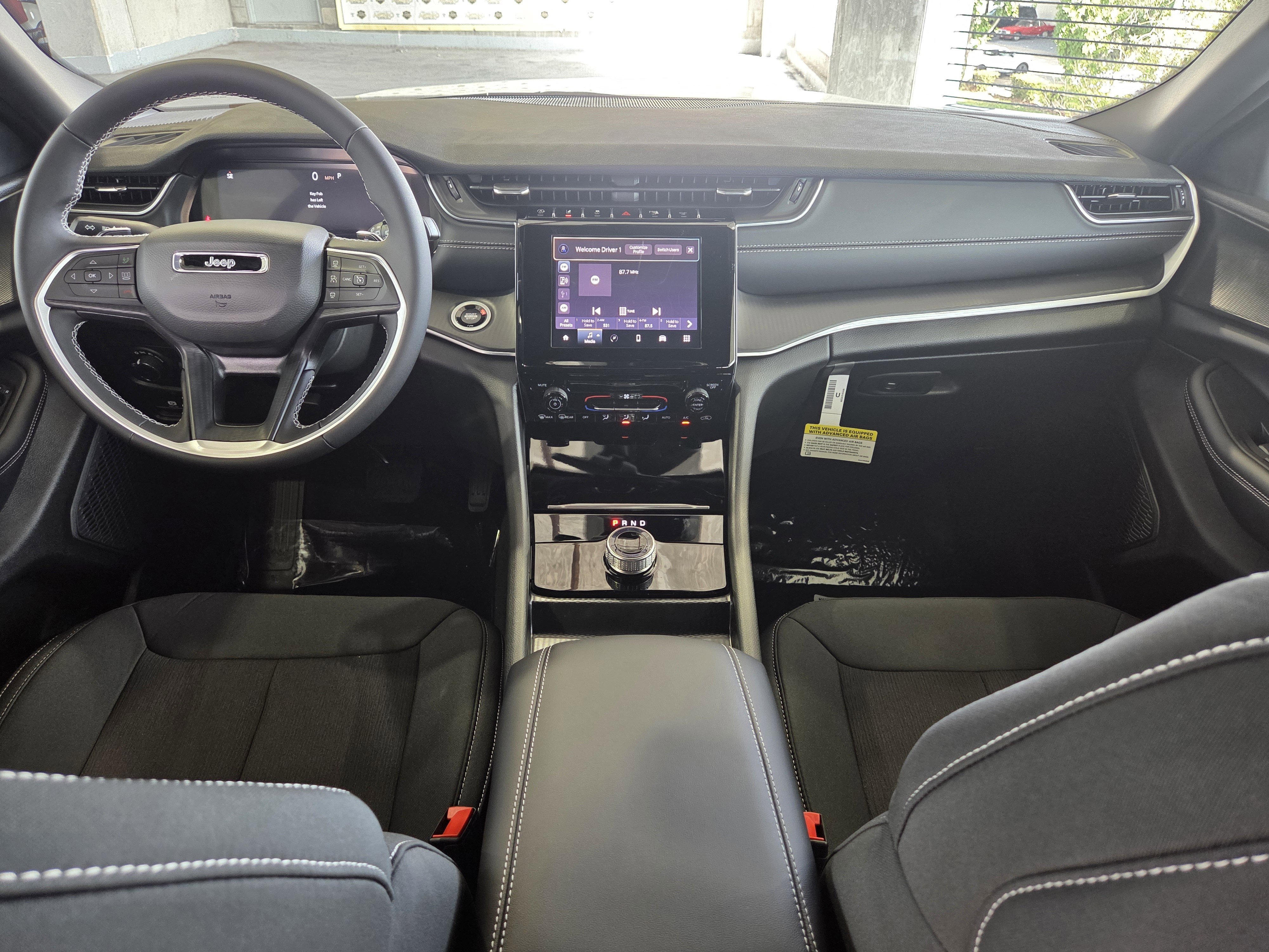 New 2025 Jeep Grand Cherokee Laredo w/ MOPAR Finishing Package RWD image 16