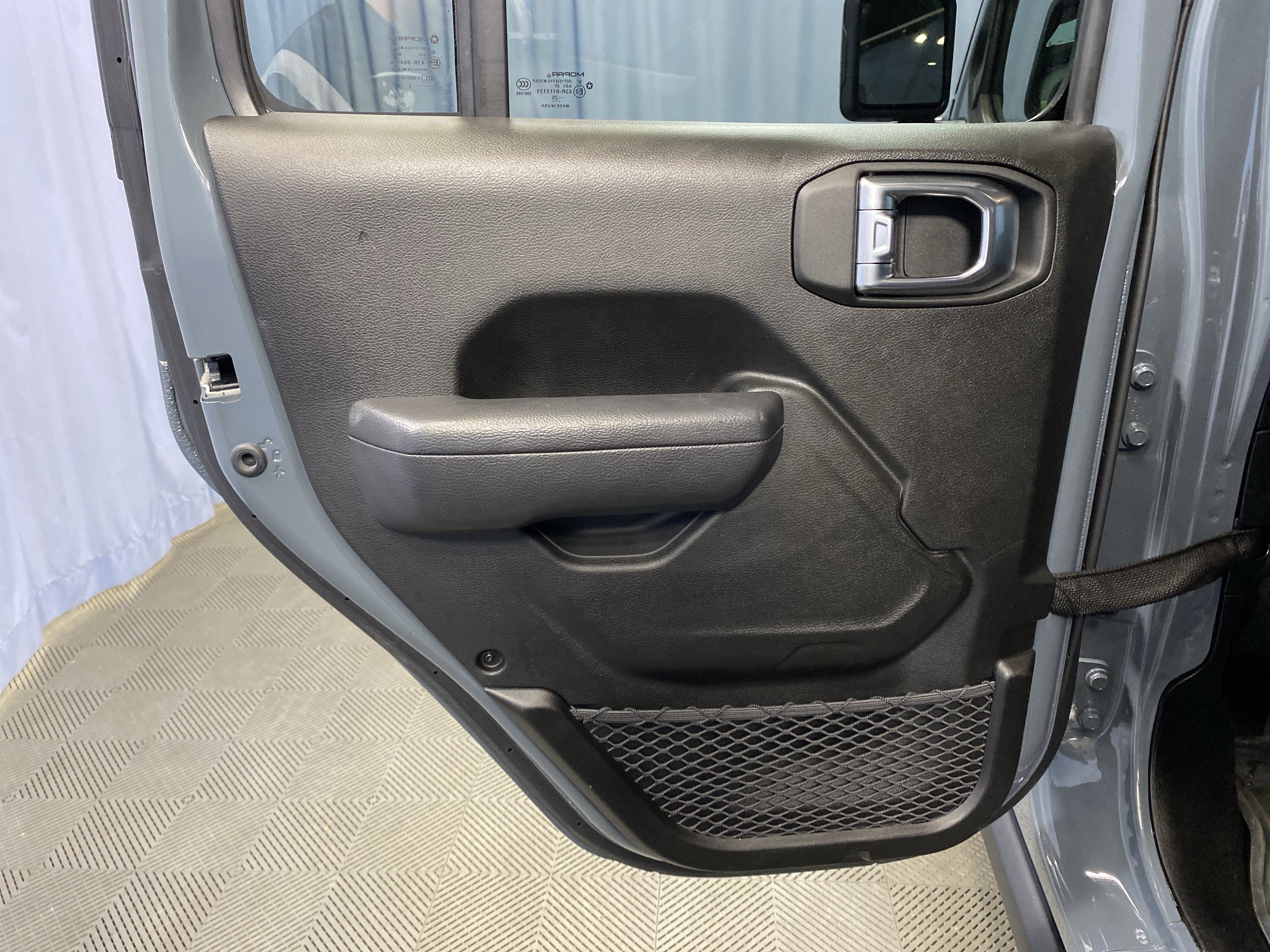 Certified 2025 Jeep Wrangler Willys image 23