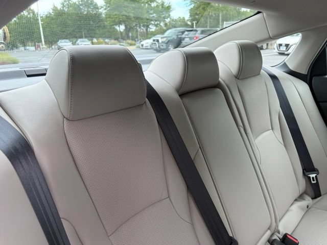 Used 2024 Honda Accord EX-L image 31