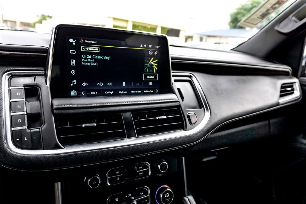 Used 2023 Chevrolet Suburban Premier image 22