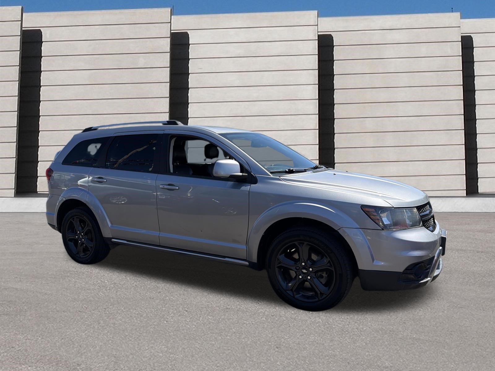 Used 2019 Dodge Journey Crossroad AWD/4WD image 6