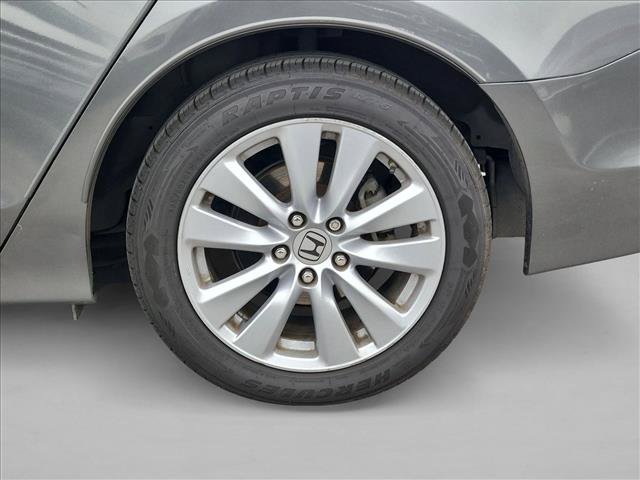 Used 2011 Honda Accord EX-L image 15