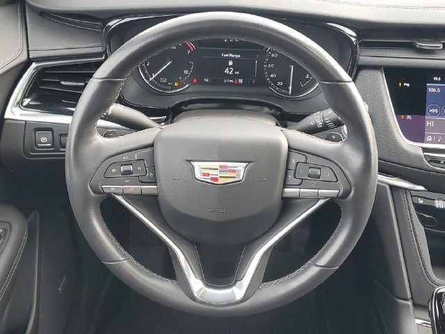 Certified 2024 Cadillac XT6 Luxury w/ LPO, Floor Liner Package AWD/4WD image 28