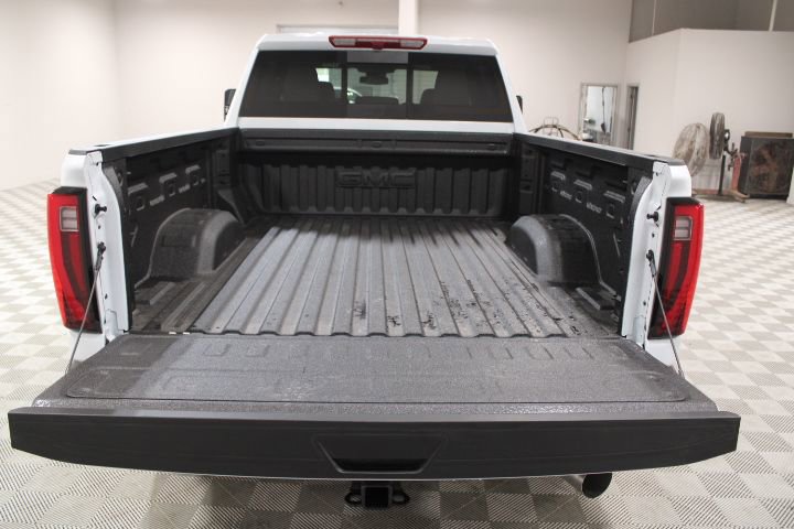 New 2026 GMC Sierra 2500 SLT w/ SLT Premium Package image 13