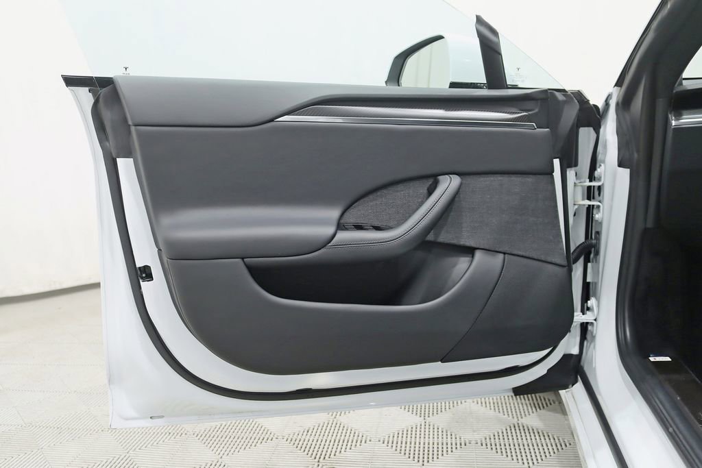 Used 2023 Tesla Model S Plaid image 36