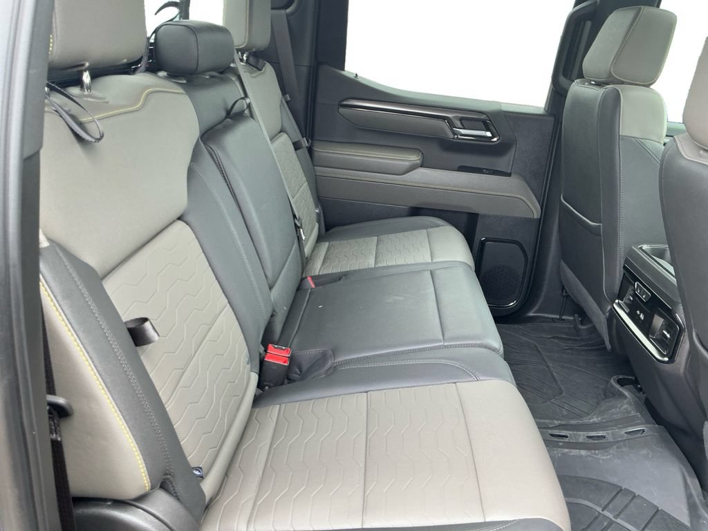 Used 2023 Chevrolet Silverado 1500 ZR2 w/ Technology Package AWD/4WD image 20