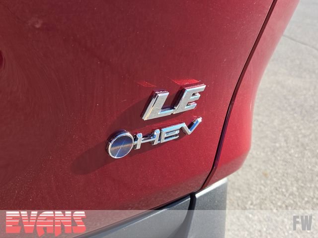 Used 2025 Toyota RAV4 LE image 3