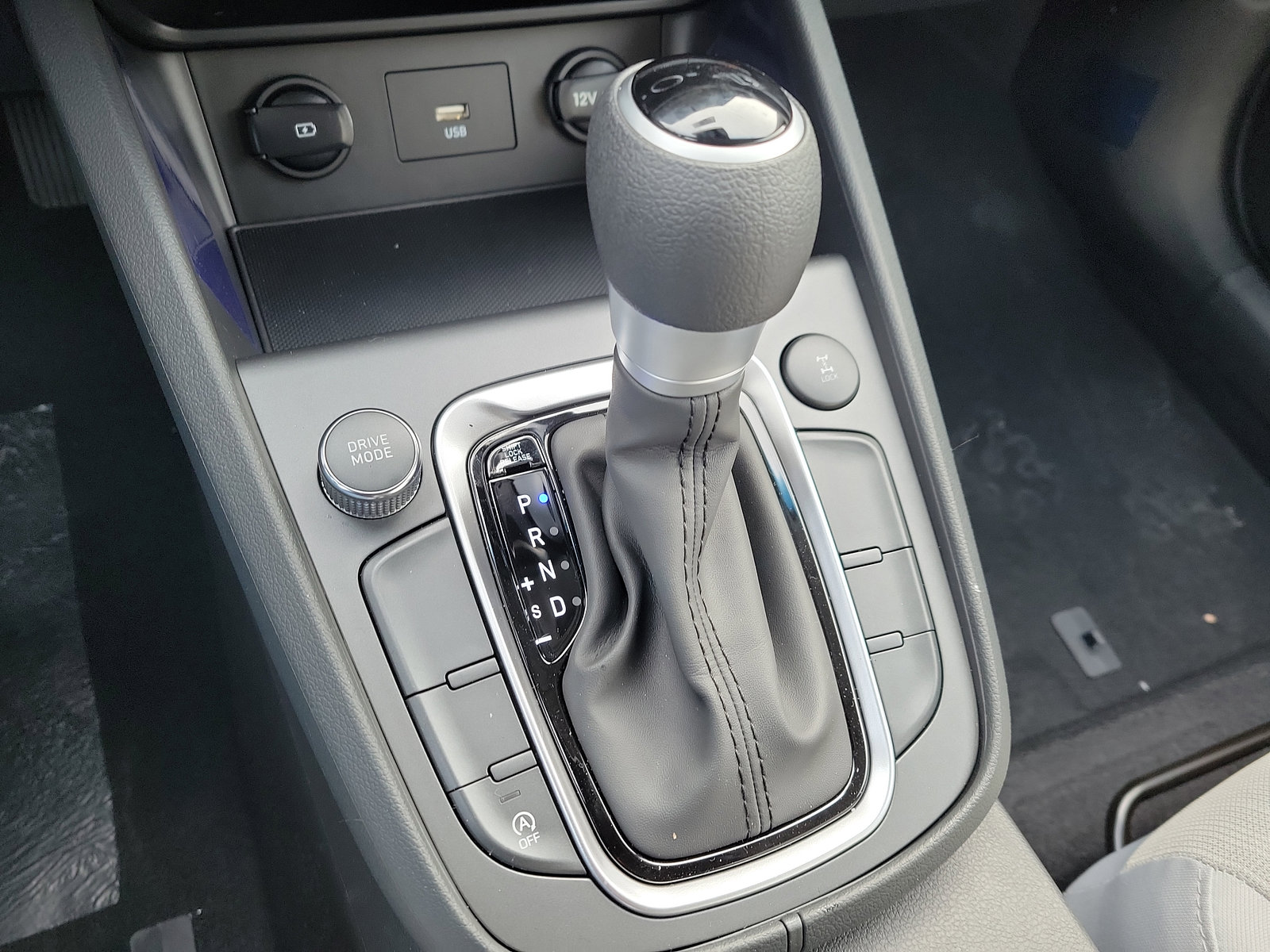 New 2023 Hyundai Kona SEL image 10