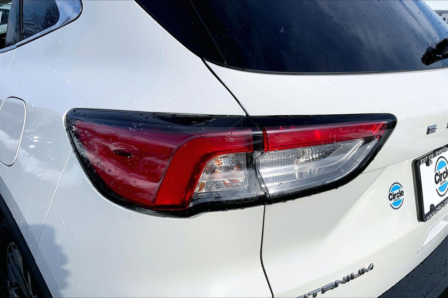 Used 2020 Ford Escape Titanium image 25