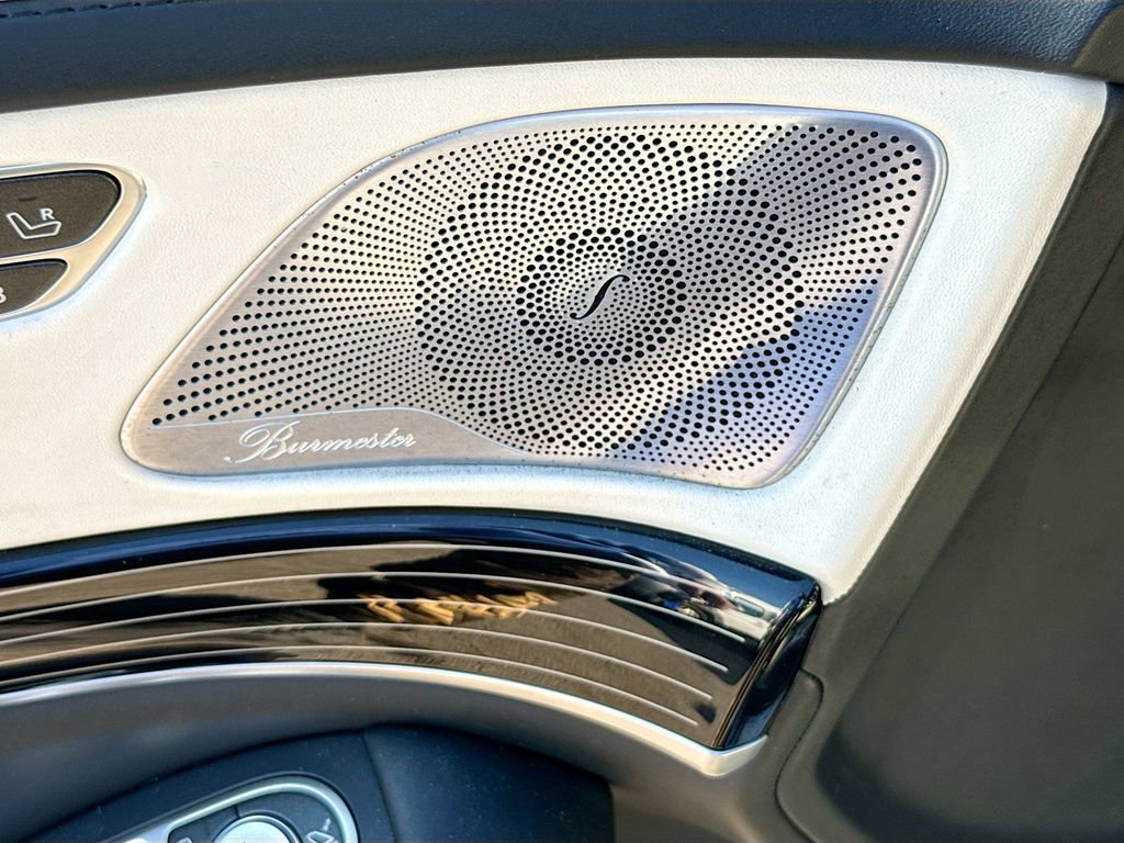 Used 2019 Mercedes-Benz S 560 4MATIC Sedan image 20