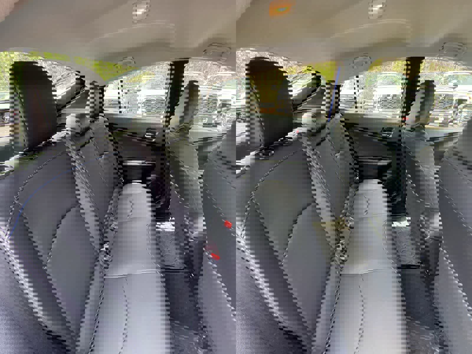 Used 2018 Toyota Prius Three Touring w/ Appearance Package FWD image 27