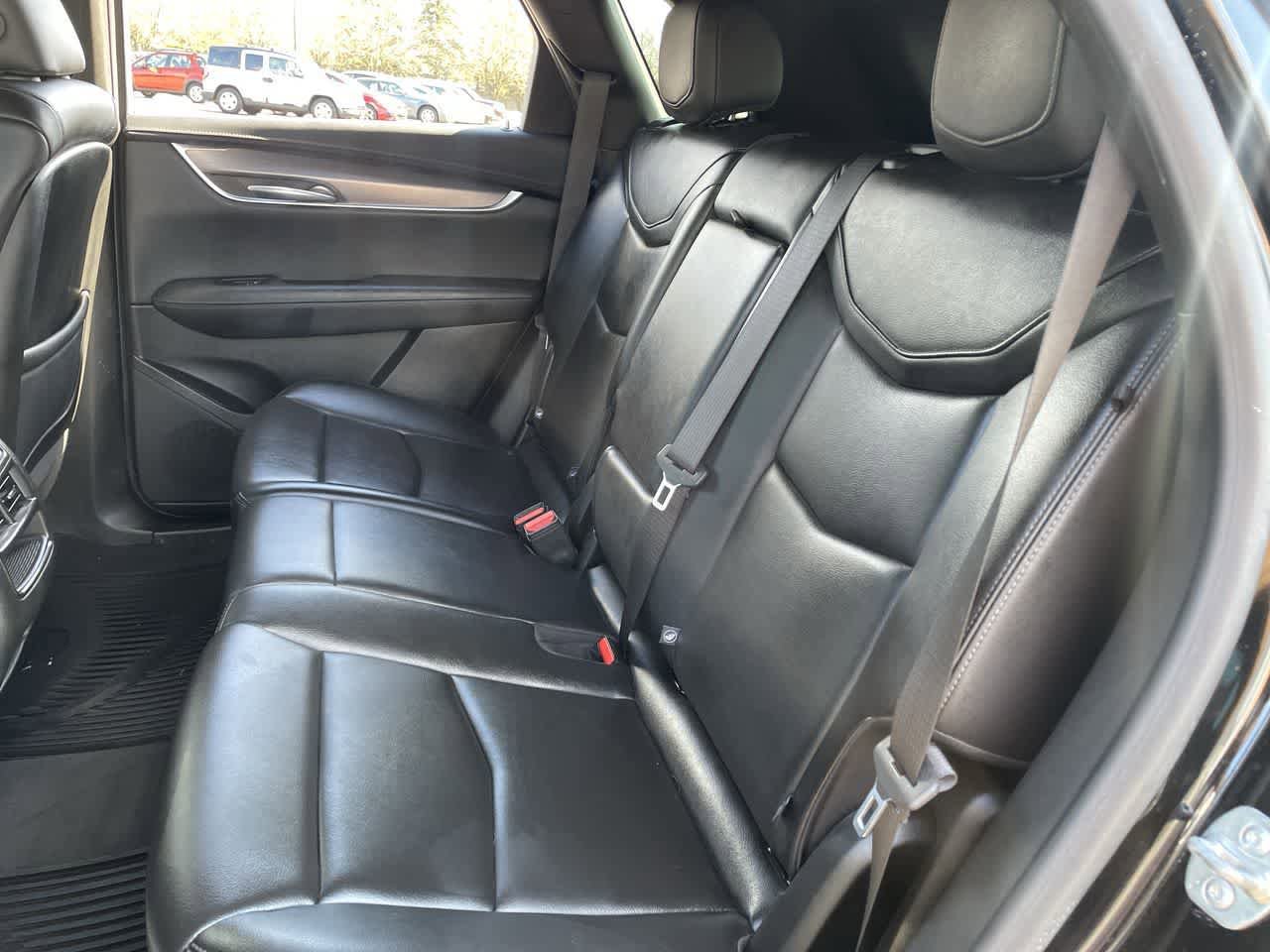 Certified 2024 Cadillac XT5 Luxury AWD/4WD image 19
