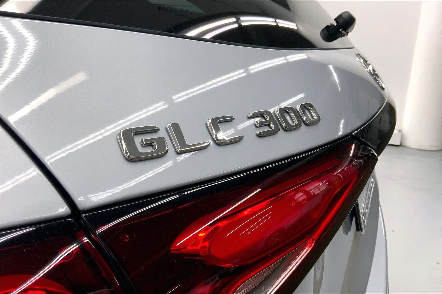 Used 2026 Mercedes-Benz GLC 300 image 15