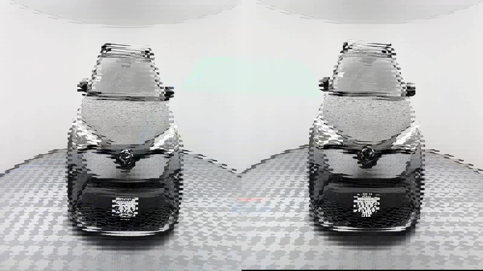 Used 2022 Toyota C-HR Limited image 2