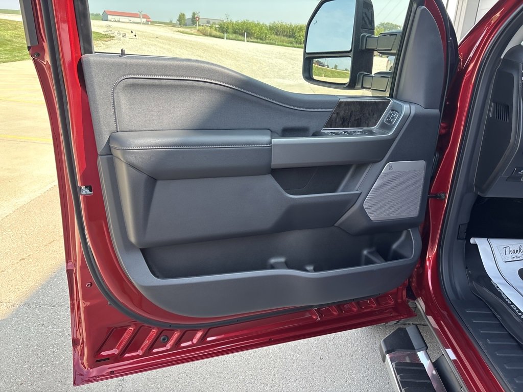 New 2026 Ford F350 Lariat image 17