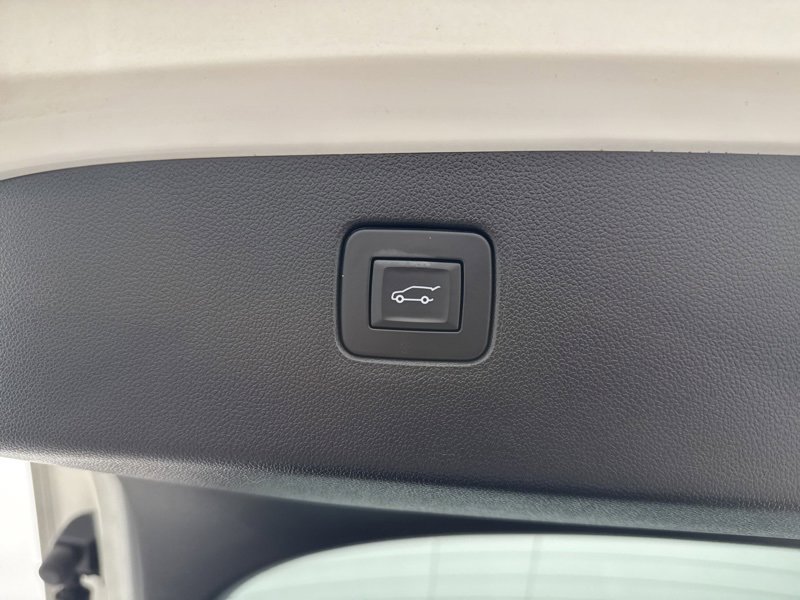 Used 2024 Buick Envista Avenir image 11