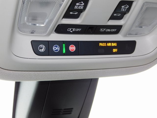 Used 2018 Chevrolet Traverse LT w/ LPO, Floor Liner Package image 46