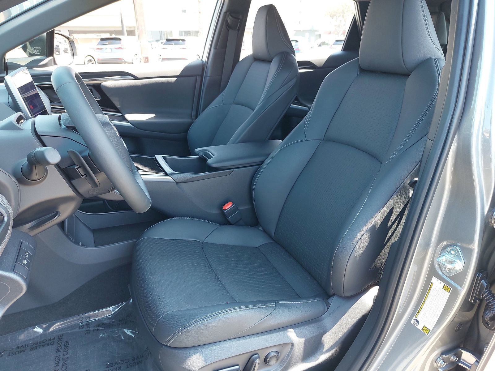 Certified 2025 Subaru Solterra AWD/4WD image 15